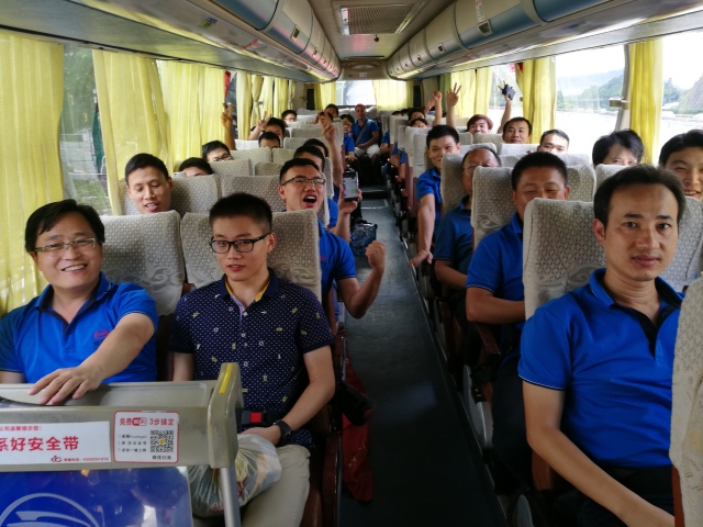 milan米兰西冲一日游